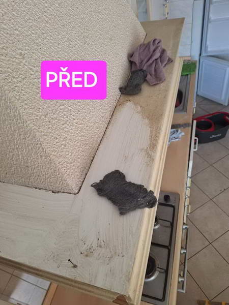 ukázka úklidu domácnosti