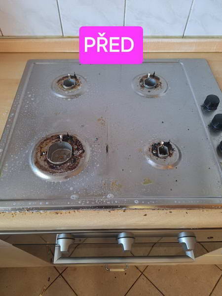 ukázka úklidu domácnosti